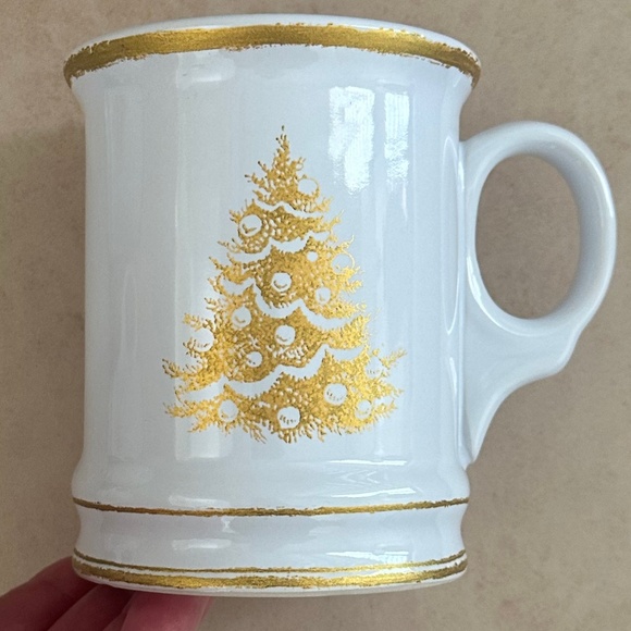 Set of 3 Williams-Sonoma Gold Christmas Tree 4 1/2" Mug White/Gold Holiday - Picture 5 of 10